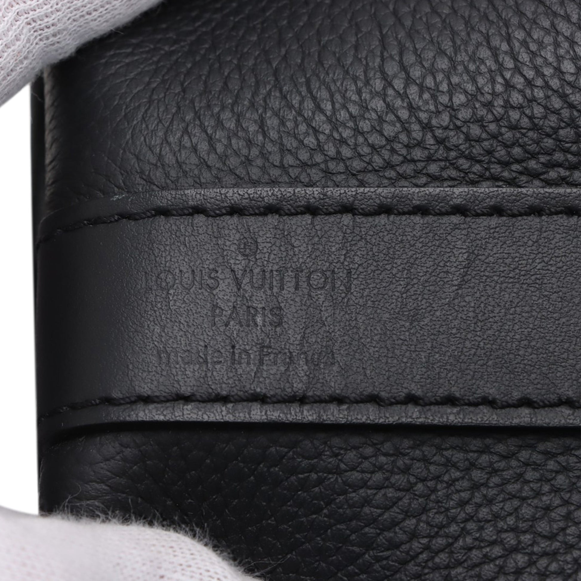 Louis Vuitton Aerogram Keepall Bandouliere 40