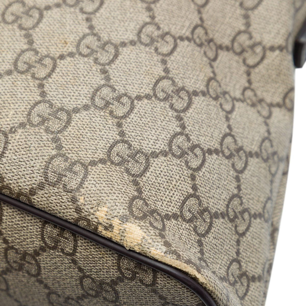 Gucci GG Supreme Zippered Tote — Beige