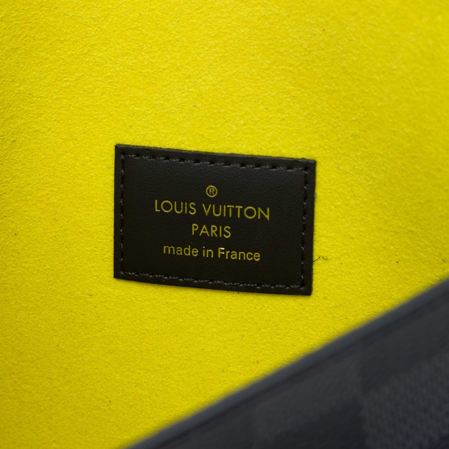 Louis Vuitton Damier Graphite Alpha Pochette MM