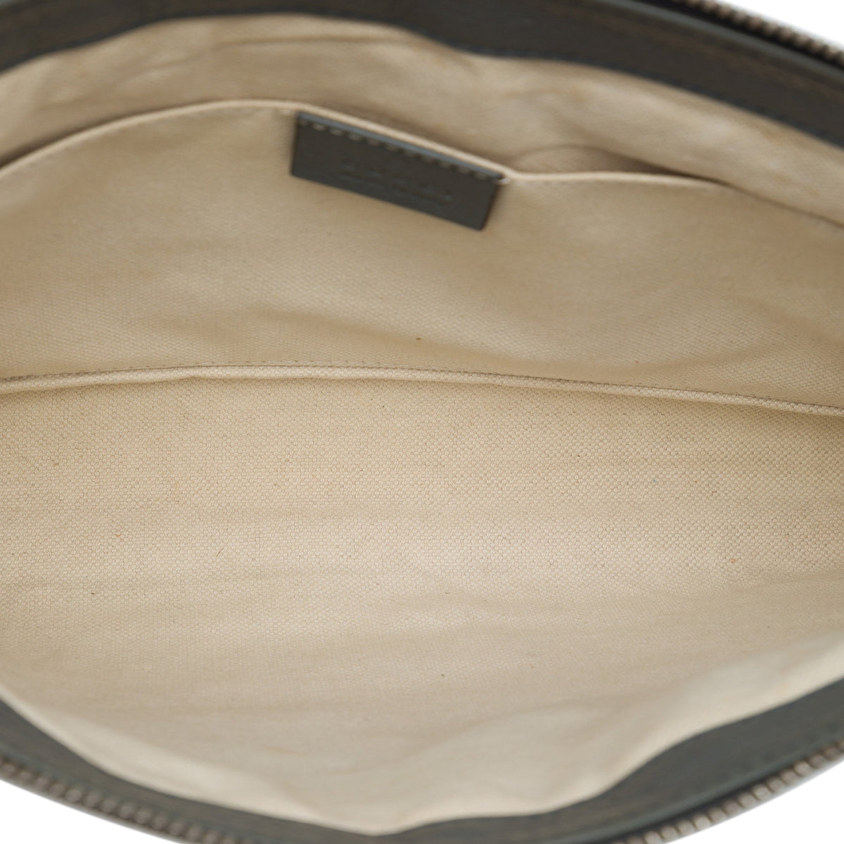 Gucci Calfskin Soho Clutch — Gray