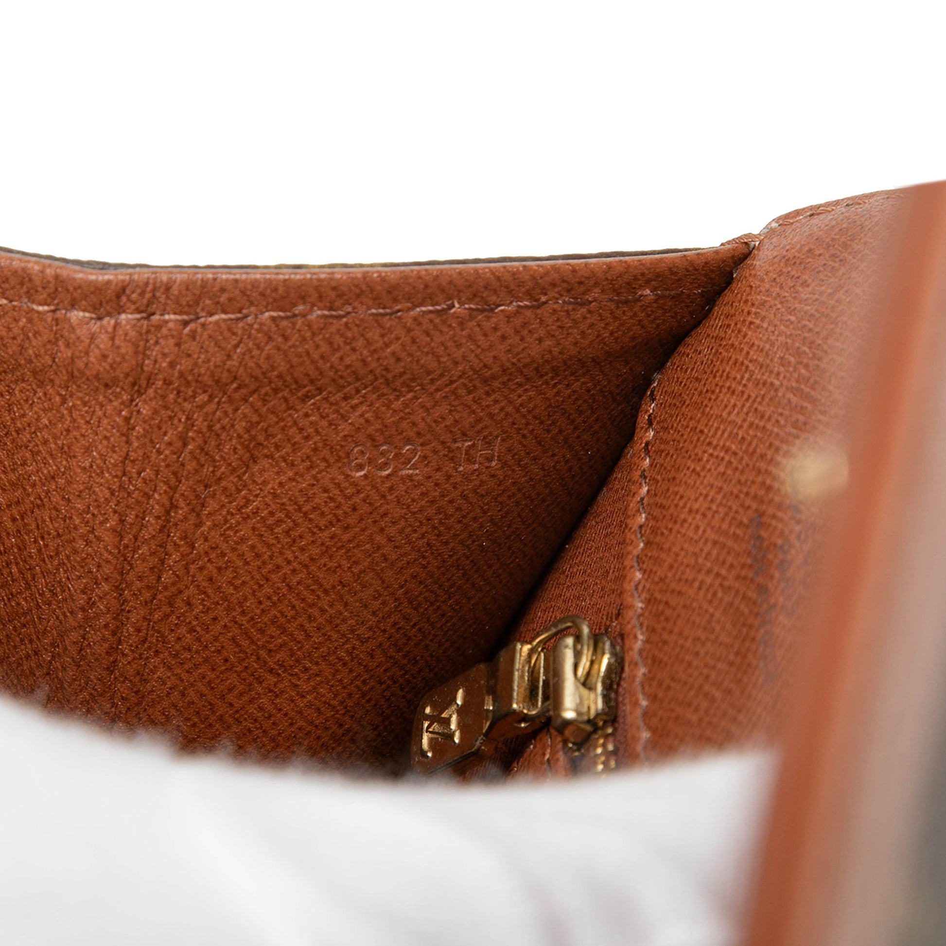 Louis Vuitton Monogram Pochette Dame PM