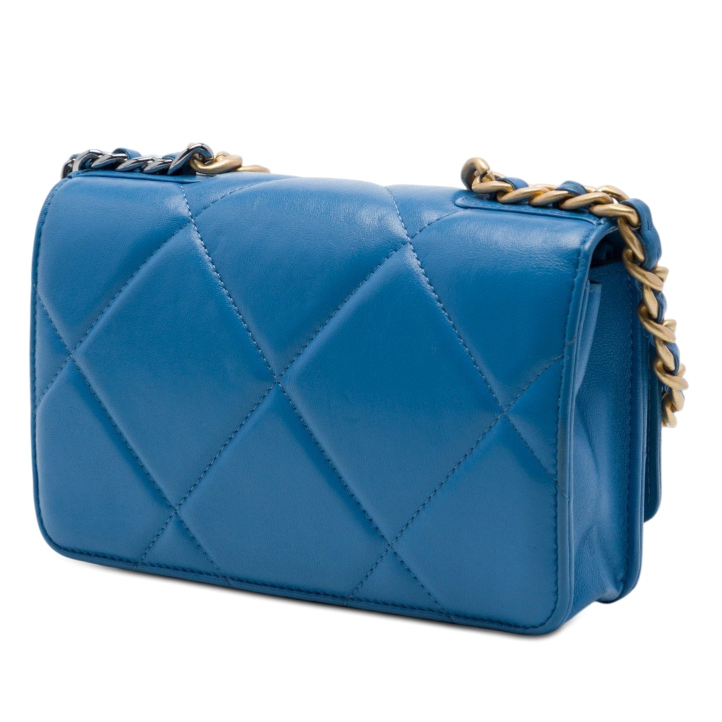 Chanel Quilted Lambskin 19 Wallet On Chain