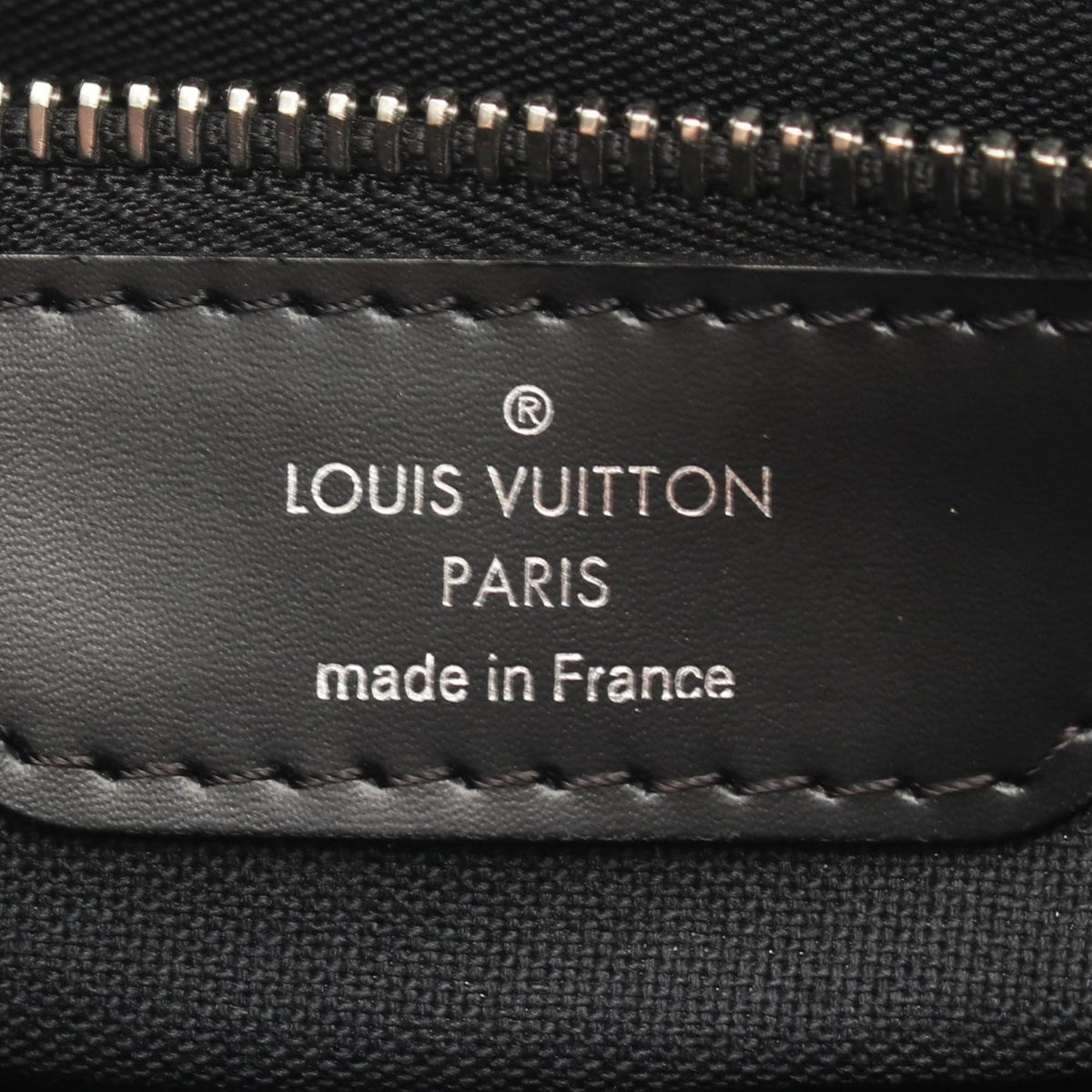 Louis Vuitton Damier Graphite District GM