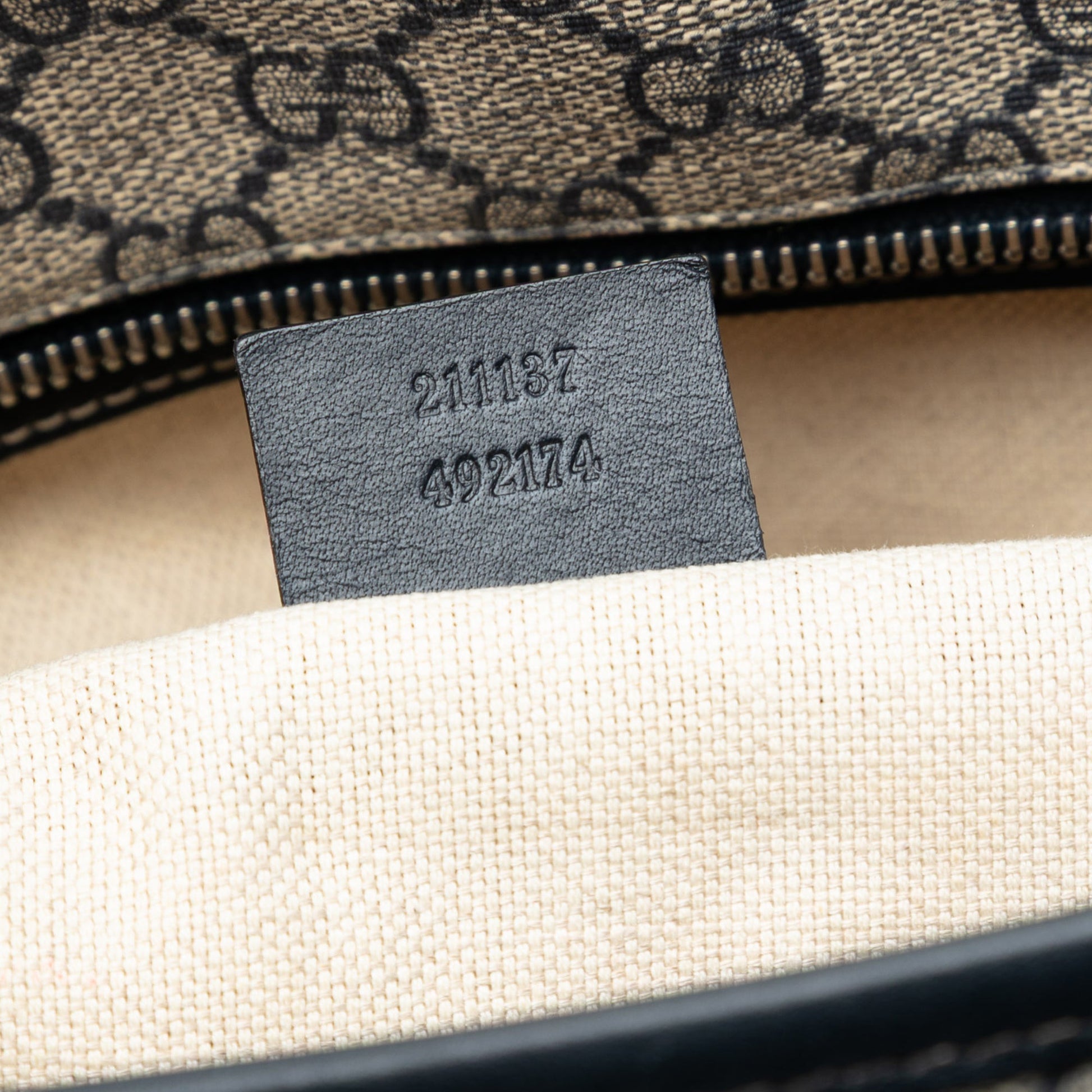 Gucci GG Supreme Tote