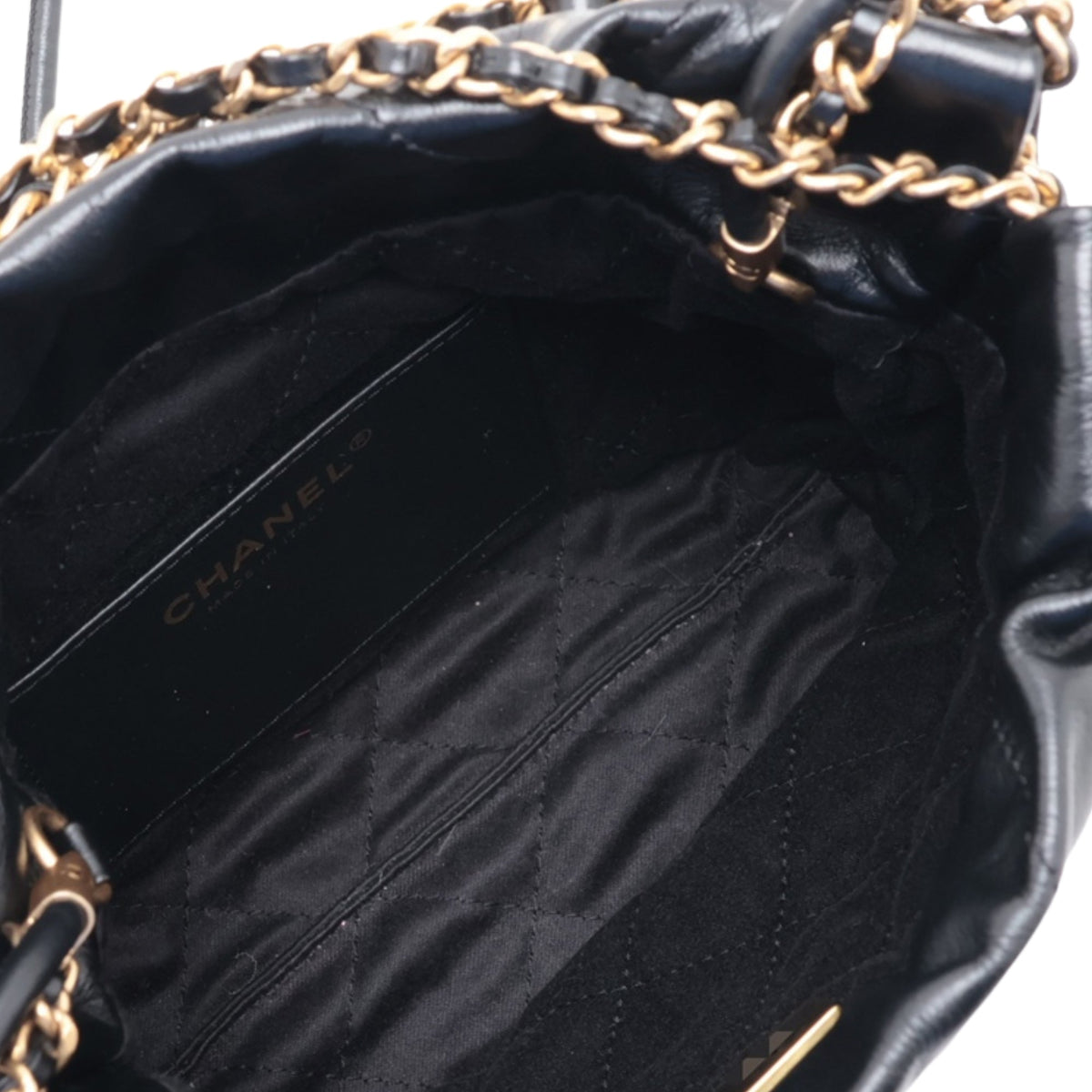 Chanel Mini Shiny Calfskin 22 Handbag — Black