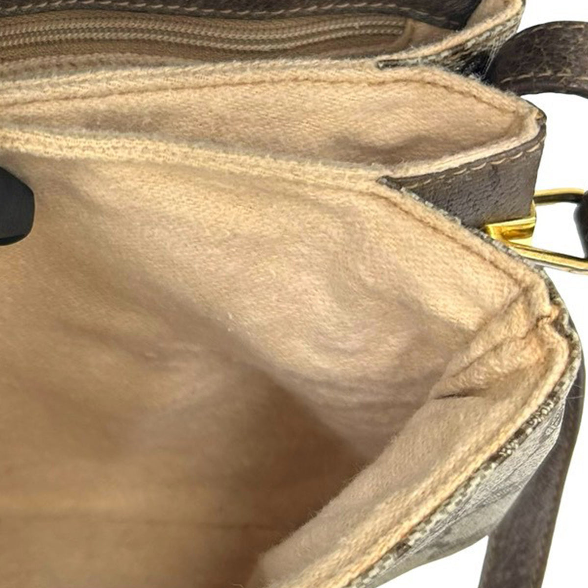 Gucci GG Supreme Crossbody