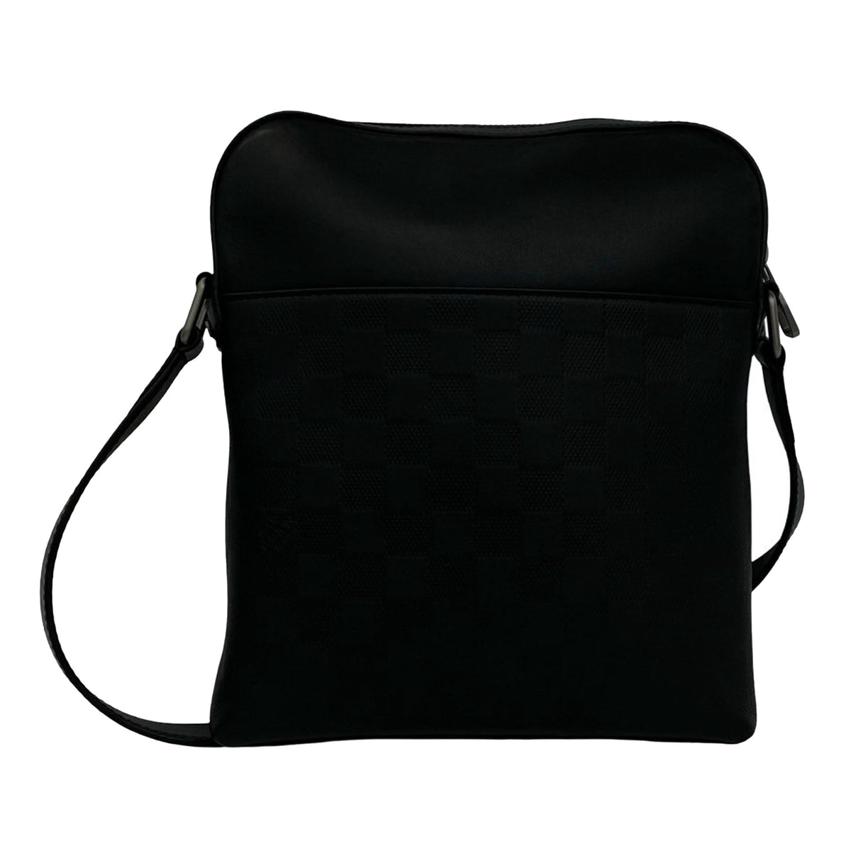 Louis Vuitton Damier Infini Pochette District