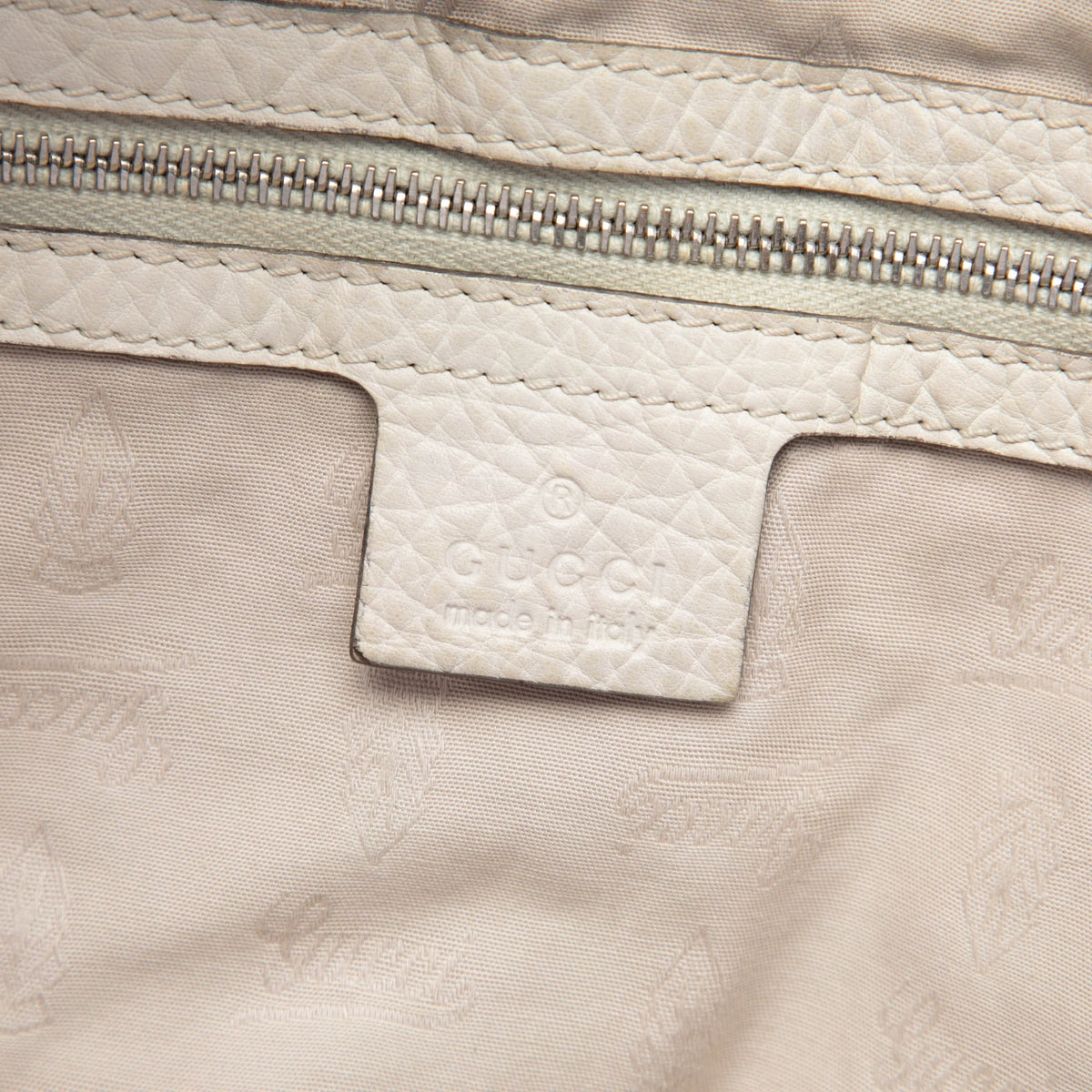 Gucci Medium GG Canvas Bamboo Bar Tote — Beige