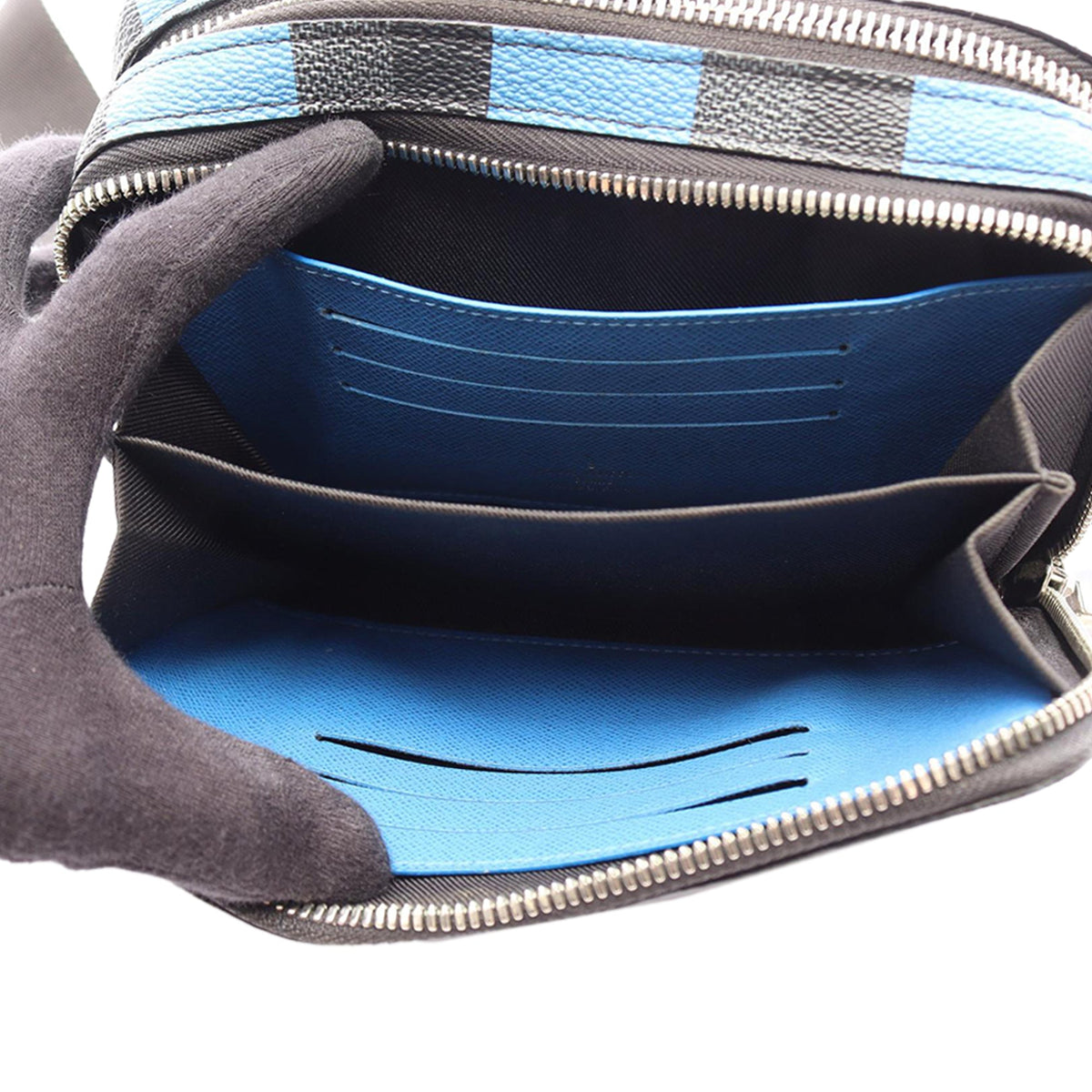 Louis Vuitton Damier Graphite Giant Alpha Wearable Wallet — Blue