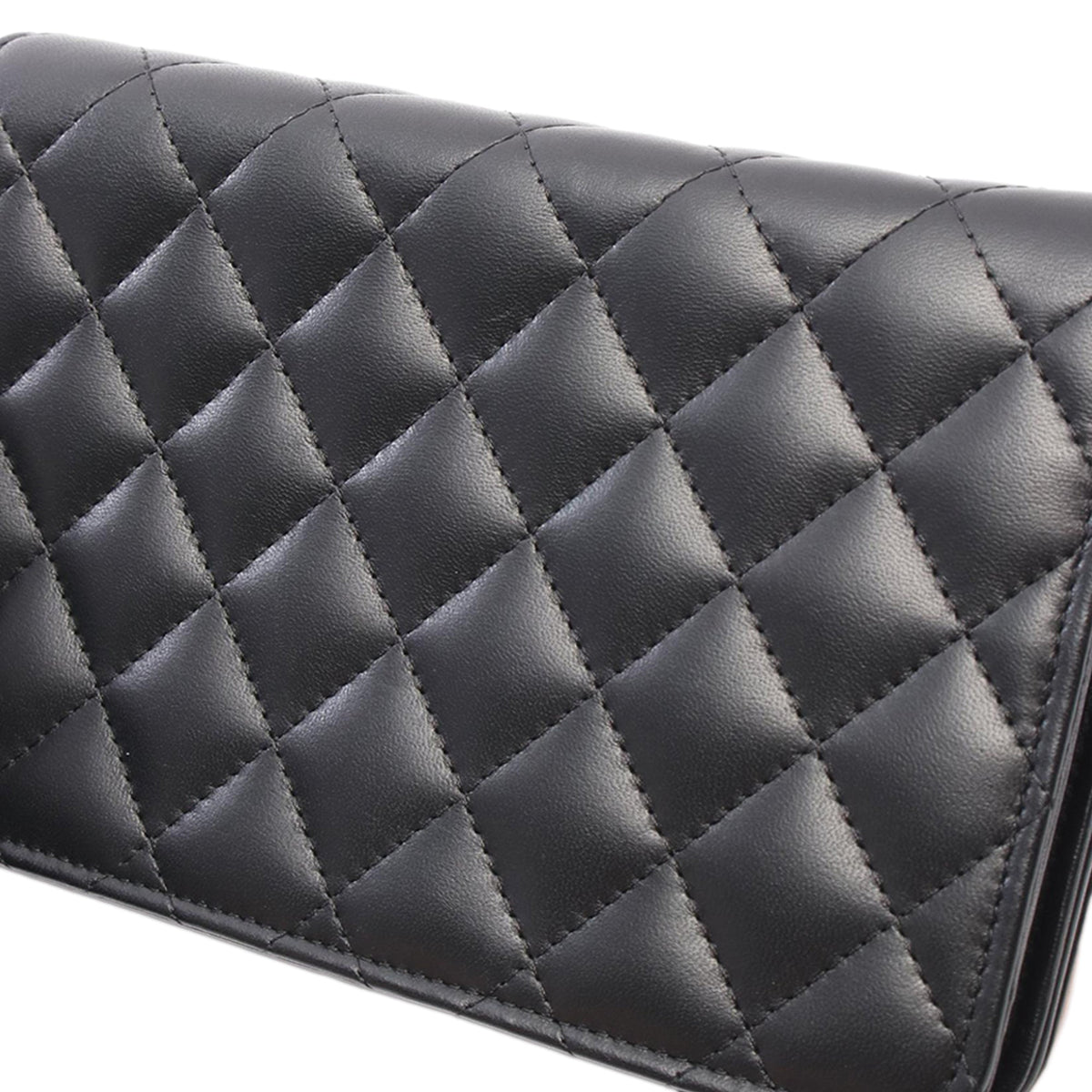 Chanel Bicolor Quilted Lambskin Camellia Wallet on Chain — Black