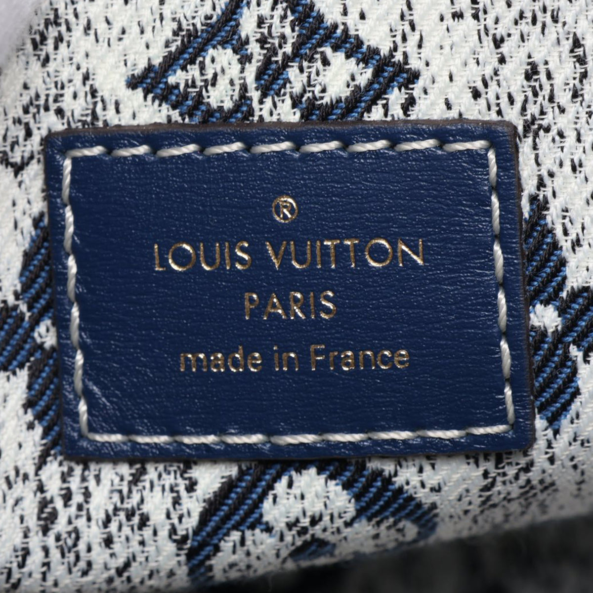 Louis Vuitton Monogram Denim Onthego MM — Blue