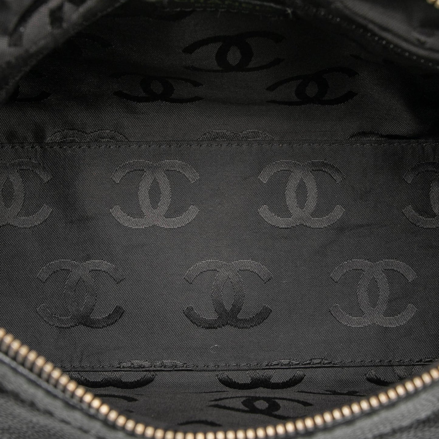 Chanel CC Caviar Wooden Chain Shoulder Bag