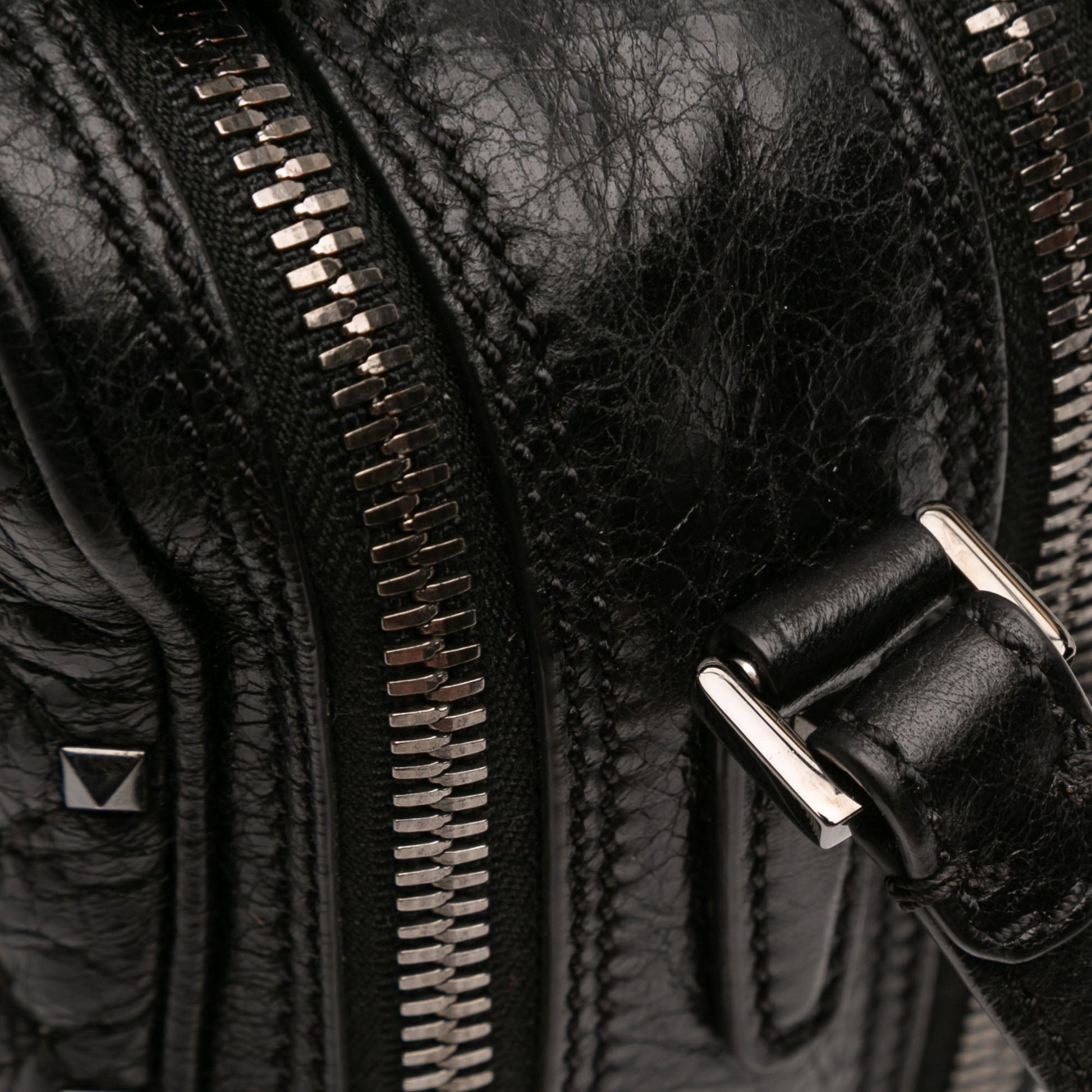 Valentino Quilted Crinkled Leather Rockstud Double Zip Camera Bag