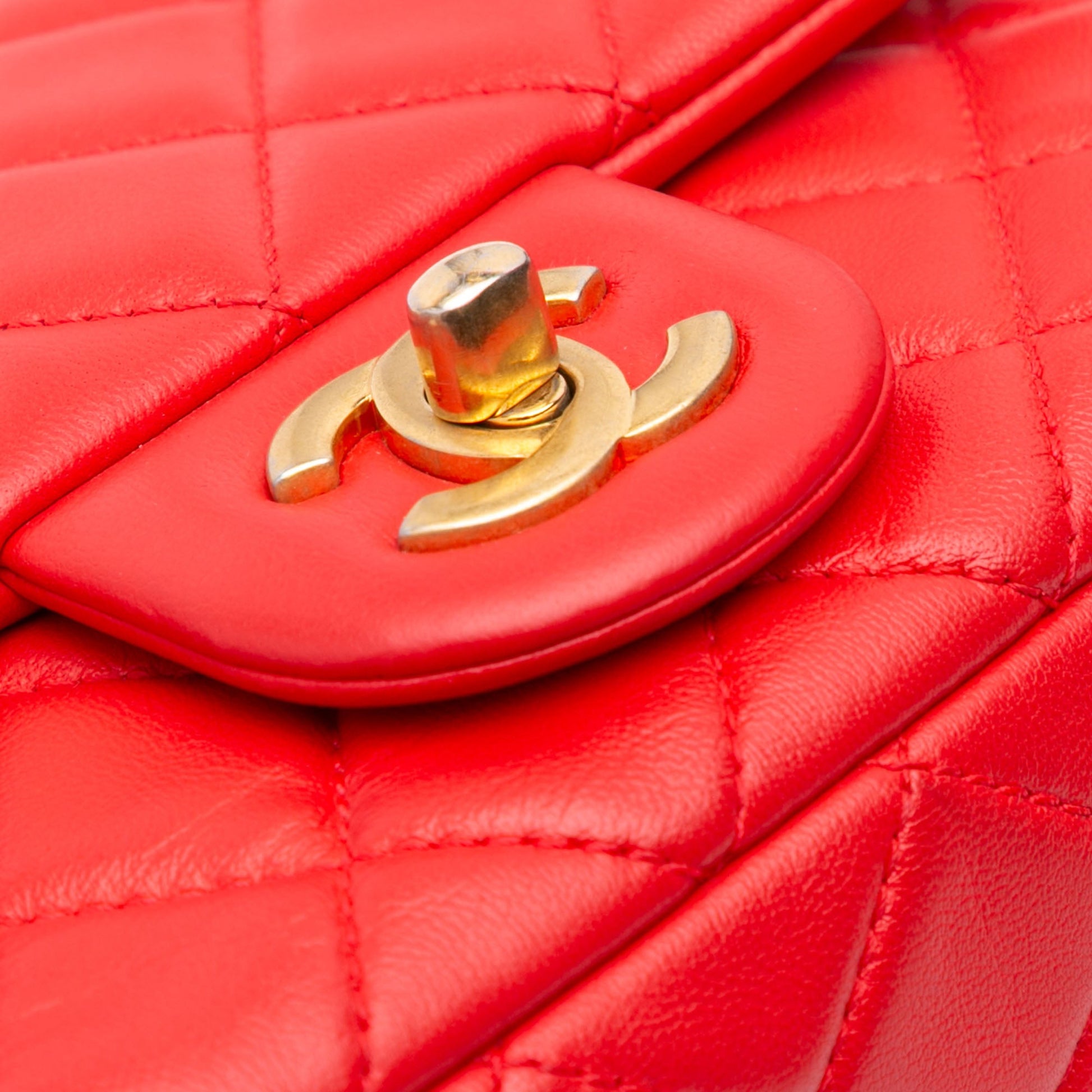 Chanel Mini Square Classic Lambskin Pearl Crush Single Flap