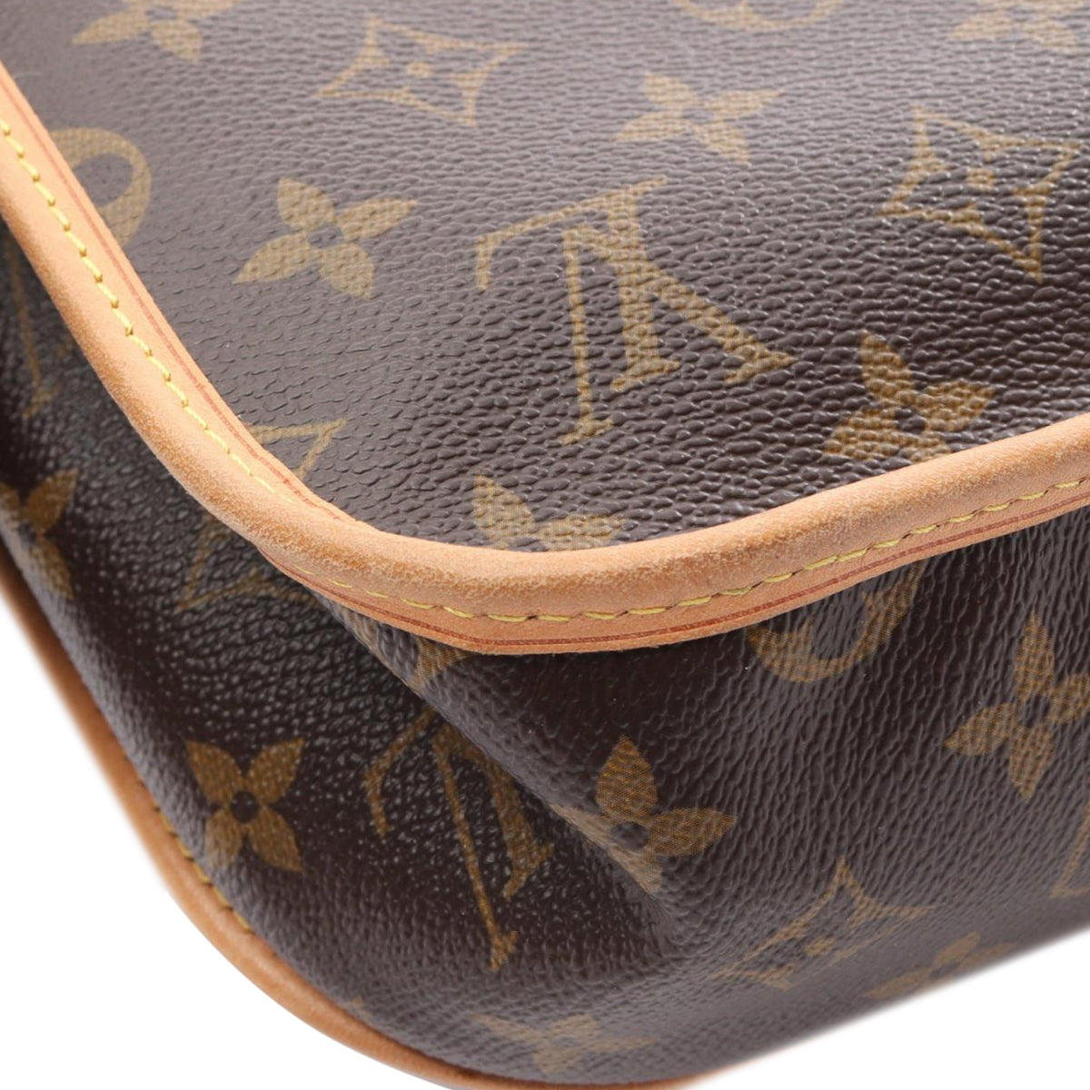 Louis Vuitton Monogram Bosphore PM
