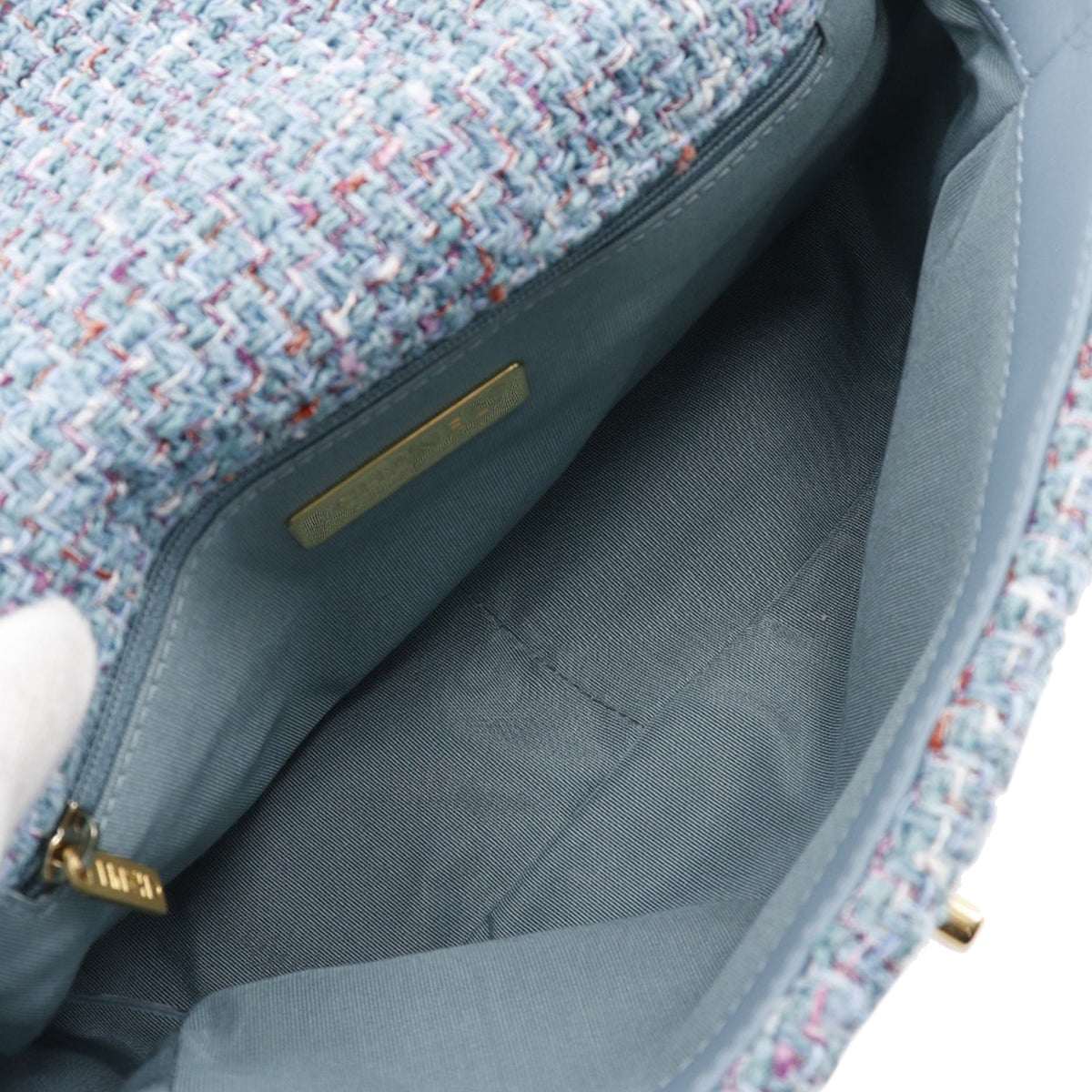 Chanel Medium Tweed 19 Flap — Blue