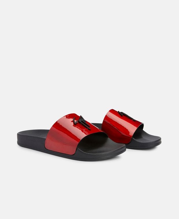 Giuseppe Zanotti Slides
