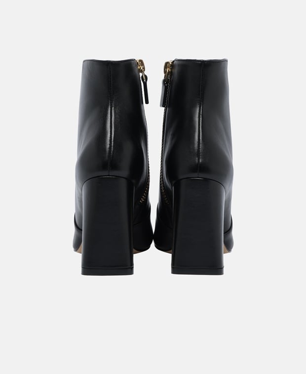 Stuart Weitzman Ankle boots