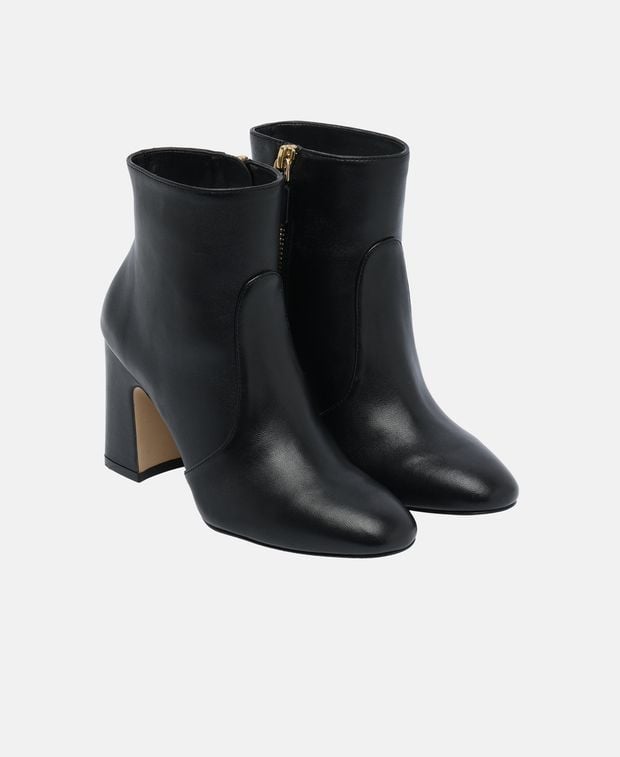 Stuart Weitzman Ankle boots