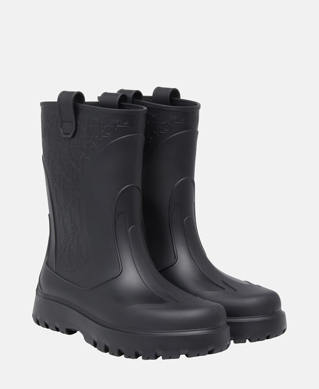 Wellington boots