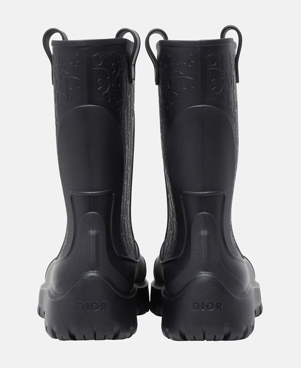 Wellington boots