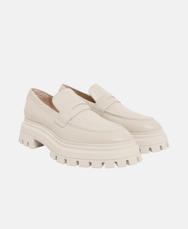 Stuart Weitzman Bedford Platform loafers Ecru