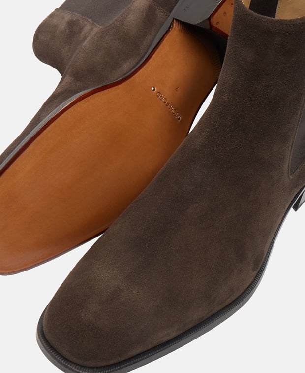 Chelsea boots