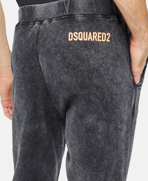 sweat pants