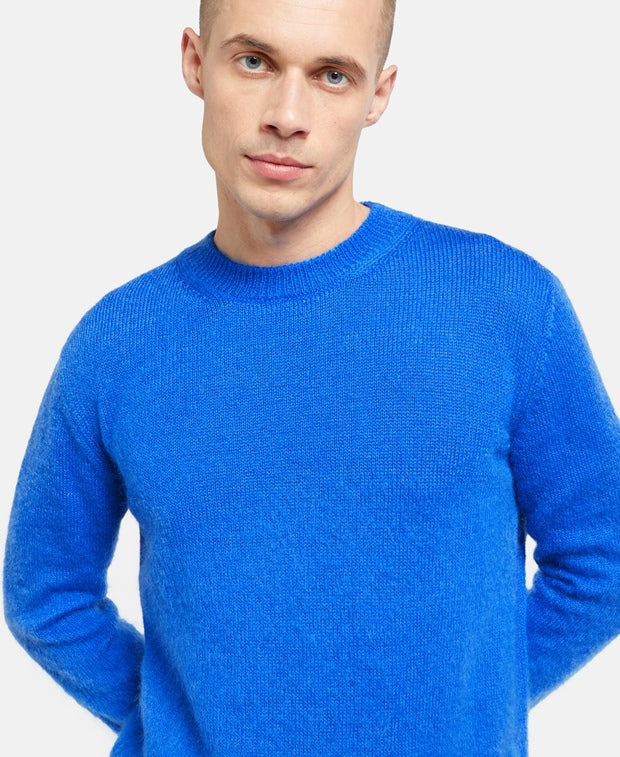 Long-sleeved jumper