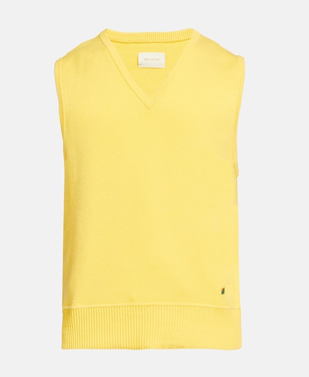 Sleeveless pullover