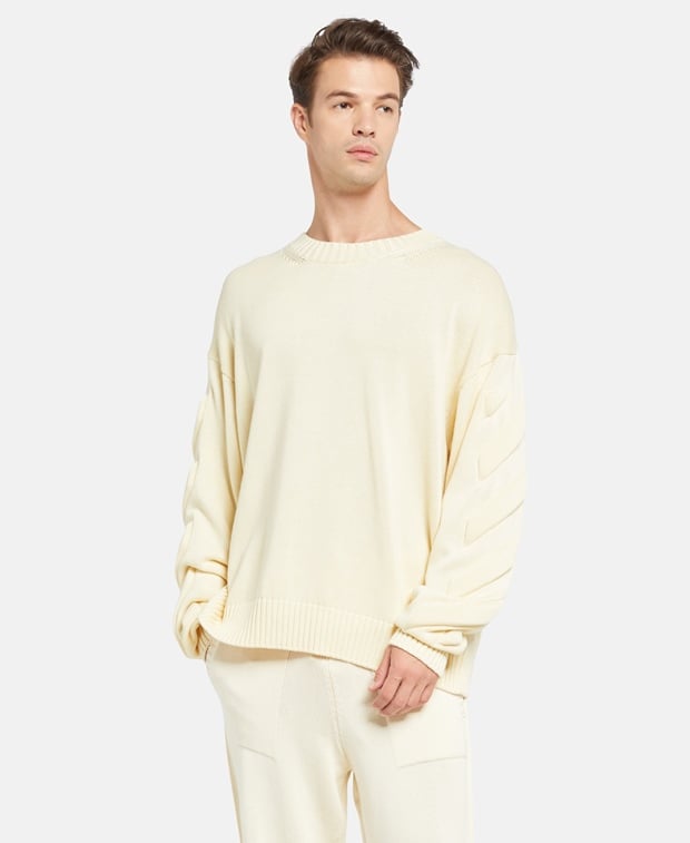 Long-sleeved jumper