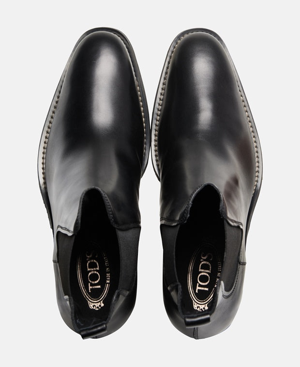 Tod's Chelsea boots