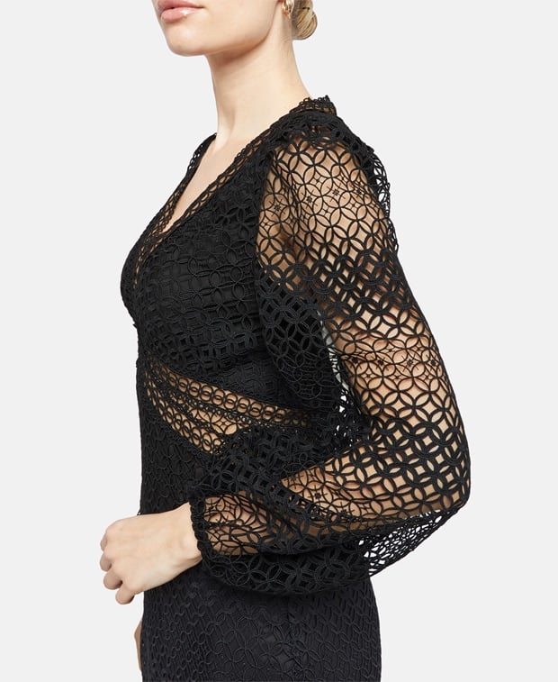 Monique Lhuillier Lace dress