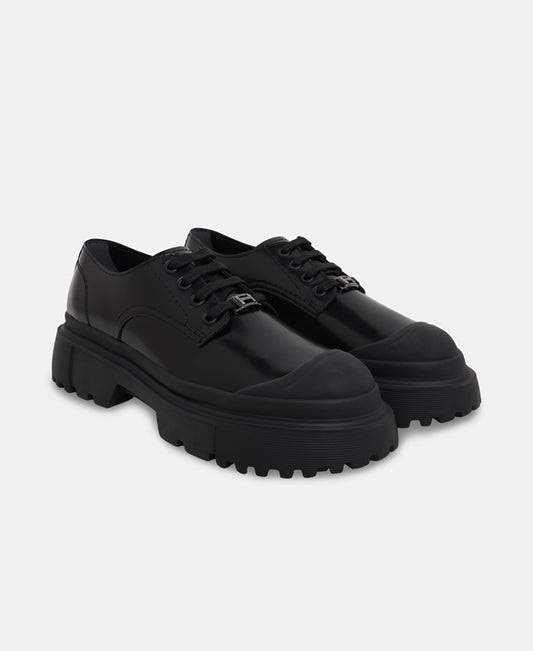 Hogan Derbys