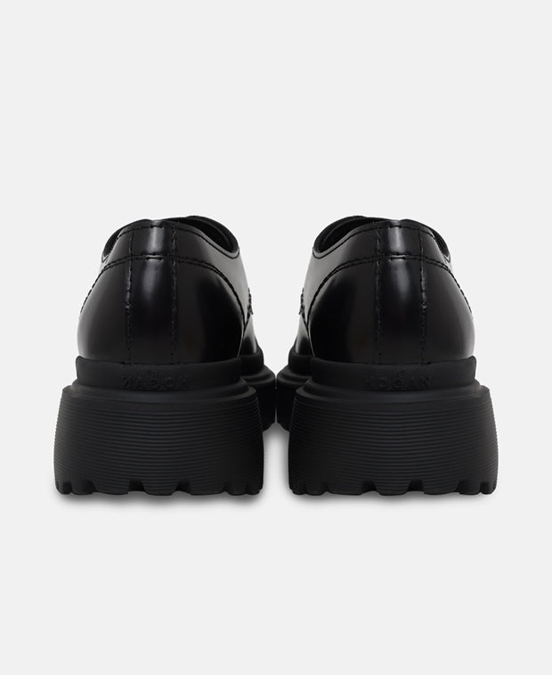 Hogan Derbys