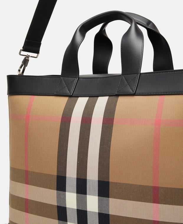 Burberry Shopper