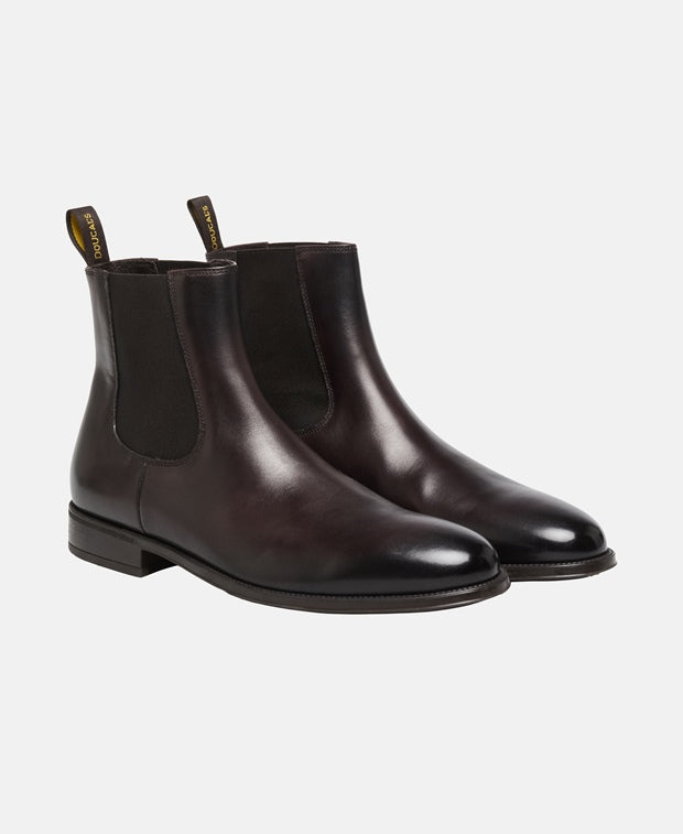 Chelsea boots