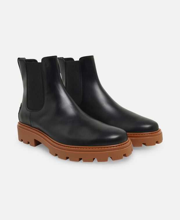 Tod's Chelsea boots