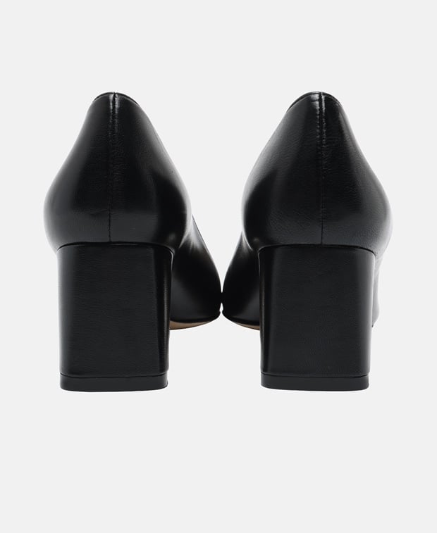 Stuart Weitzman Pumps