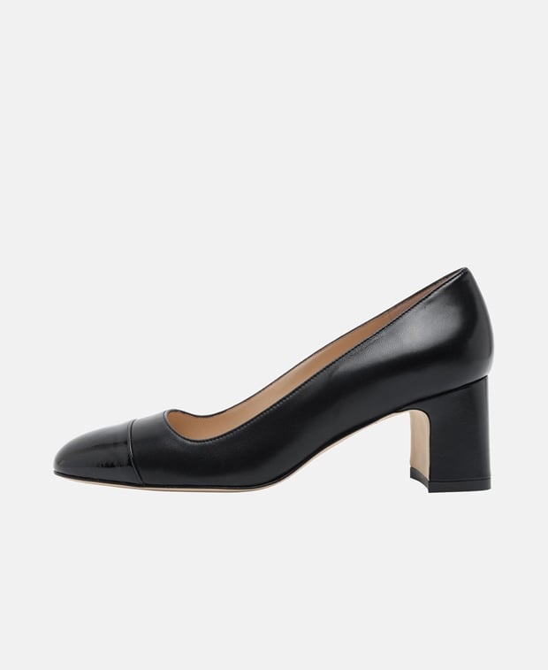 Stuart Weitzman Pumps