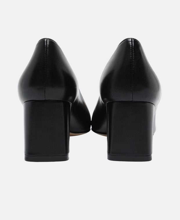 Stuart Weitzman Pumps