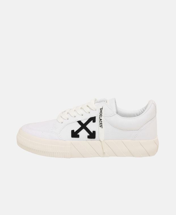 Off-White Sneakers