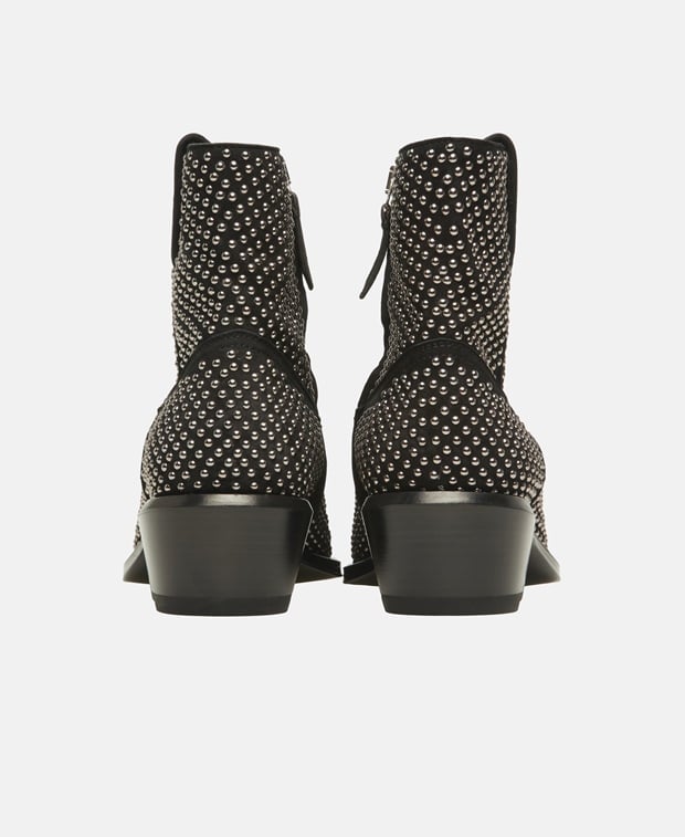 Off-White Cowboy boots