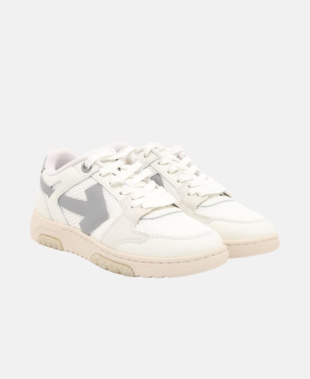 Off-White Sneakers Slim Out Of Office