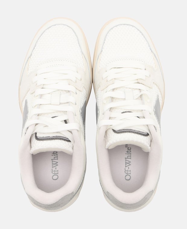 Off-White Sneakers Slim Out Of Office