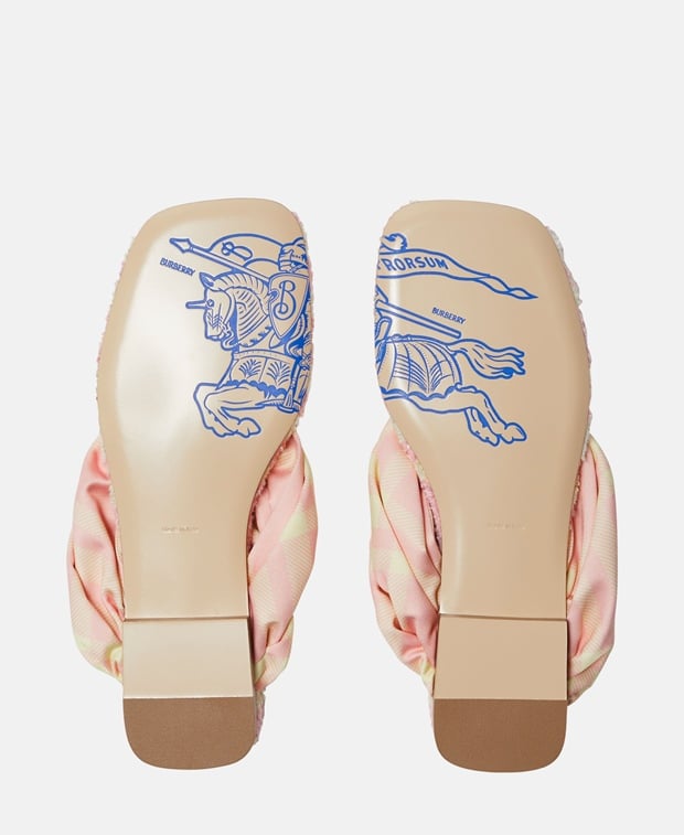 Burberry Sandals Pink