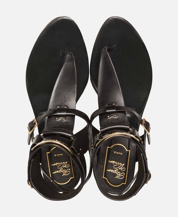 Roger Vivier Flip flops Black