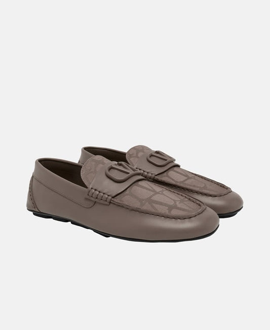 Valentino Garavani Loafers Grey