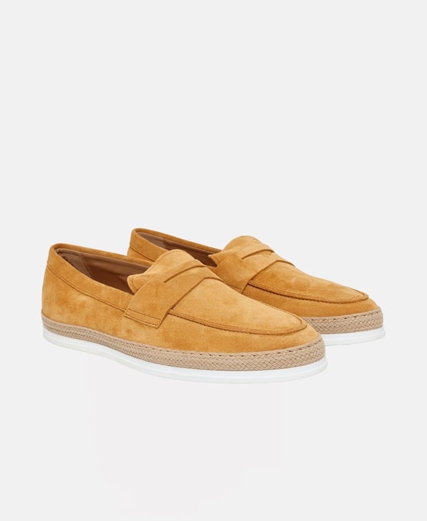 Tod's Gommino Loafers Camel