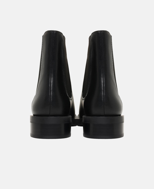 Stuart Weitzman Chelsea boots Sondra